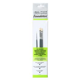 Winsor & Newton Foundation Brush Set of 3 - Natural Bristle - Round 2, Filbert 3, Flat 4 - Short Handle